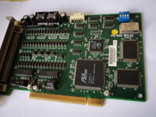 ADLINK PCI-8132 REV. A2